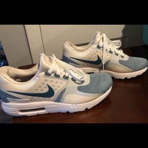 Women nike sneakers size 9